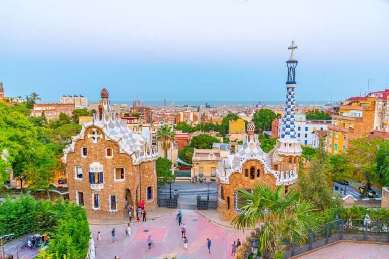 From moorish palaces to Menorca bays
